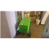 Image 3 : GREEN RETRO COOLER ON WHEELS