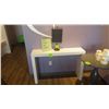 Image 1 : WHITE SHELF UNIT WITH SMALL BLACK BOARD WITH METAL PEDISTAL STAND