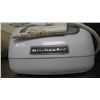 Image 5 : 6 ASSORTED STAINLESS CONTAINERS AND 4 PLASTIC CONTAINERS