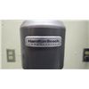 Image 2 : HAMILTON BEACH COMMERCIAL MILKSHAKE MACINE WITH TWO STAINLESS CUPS