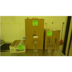 BOX WITH APPROX 40 UNUSED MEDIUM SIZED PLASTUC GLASSES, BOX WITHBOX WITH APPROX 12 UNUSED PLASTIC CA