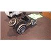 Image 1 : HANDCRAFTED TIN MODEL OF ANTIQUE CAR