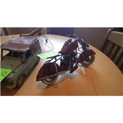 HANDCRAFTED MODEL OF ANTIQUE MOTORCYCLE