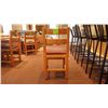 Image 4 : 4 SOLID WOOD CHAIRS WITH CLOTH SEAT