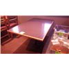 Image 1 : 1 SINGLE PEDESTAL TABLE (FOUR PERSON)