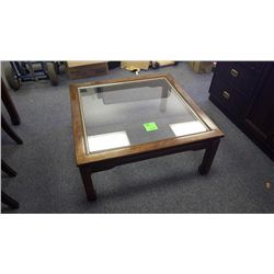 36 X 36 SOLID WOOD COFFEE TABLE WITH GLASS INSERT