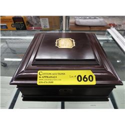 Solid cherrywood humidor box