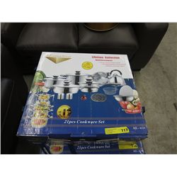NEW - 21 pc cookware set - Monalisa