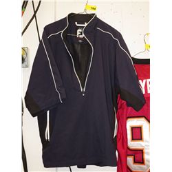 Dryjoy tour collection shirt, size M