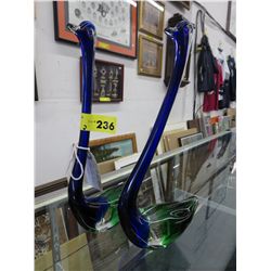 2 Vintage blue glass swan