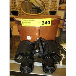 Binoculars with leather case