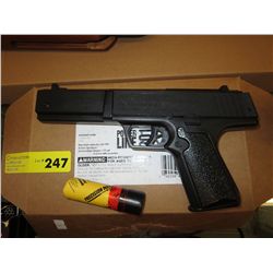 Daisy Power Line 2001 BB Gun with BB's