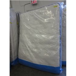 NEW-Queen size Kingsdown mattress