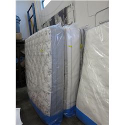 NEW-King size Kingsdown mattress