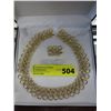 Image 1 : New - Rhinestone collar style necklace