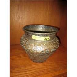 Hammered copper planter