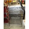 Image 1 : Metal shelving unit