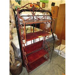 Metal shelving unit