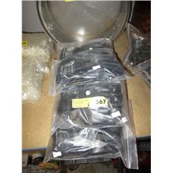 6 pairs of mixed martial arts gloves