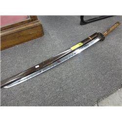 Samurai style sword with lacquered sheath