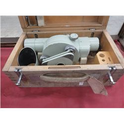 Vintage builder's level in wooden box