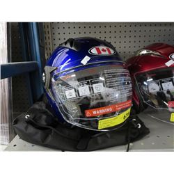 Motorcycle helmet with visor