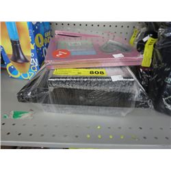 Bundle of picture frames