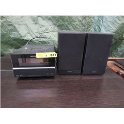 3 Piece Sony mp3 disc player with speakers