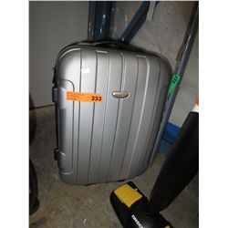 Rolling carry on luggage