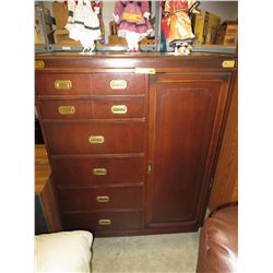 Vintage Kroehler chiffonier