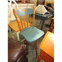 Solid wood swivel counter stool