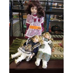 3 Collector dolls