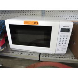 White Panasonic microwave - used