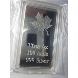 Canadian Maple Leaf .999 silver finished art bar