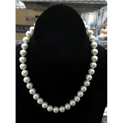 Shell Pearl necklace