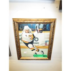 Autographed Trevor Linden photo