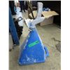 Image 1 : Paint spray nozzle.