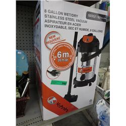 8 Gallon wet/dry shop vac