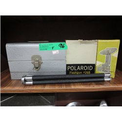 4 Pieces of vintage camera equipment