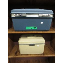 2 Vintage makeup cases