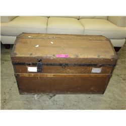 Vintage hump back trunk - wood & brass bound