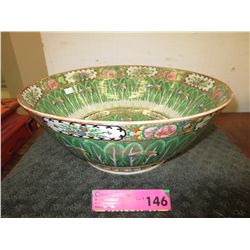 Large Chinese bowl