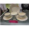Image 1 : Vintage Newhall luncheon set