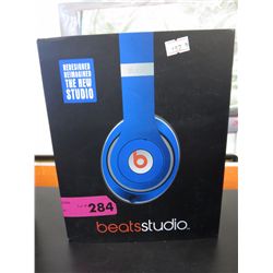 Isolation headphones-blue