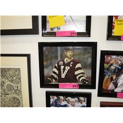 Signed Henrik Sedin hockey photograph