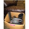 Image 2 : Electric blower/vac - used.