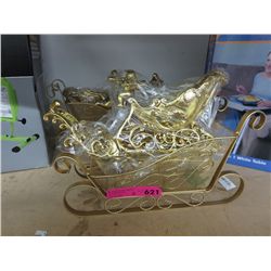 2 Gold coloured Christmas decorations