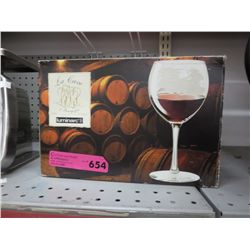 Box of 6 wine glasses