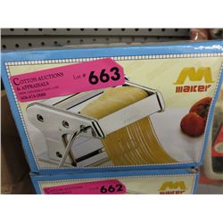 New manual pasta roller