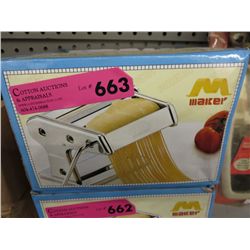 New manual pasta roller